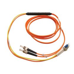 Cable Patch de Acondicionamiento de Modo de Fibra Óptica (ST LC), 3 m [10 pies] - Los cables de acondicionamiento de modo de Tri